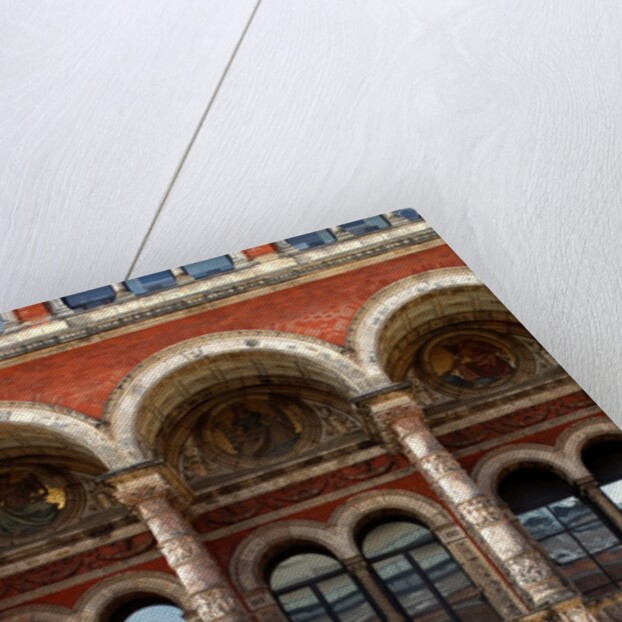 V&A Museum, John Madejski Garden, designed by Kim Wilkie by Stuart Cox