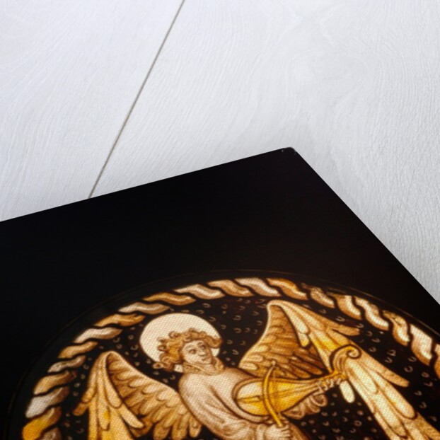 Roundel depicting an Angel playing a violin by Stuart Cox