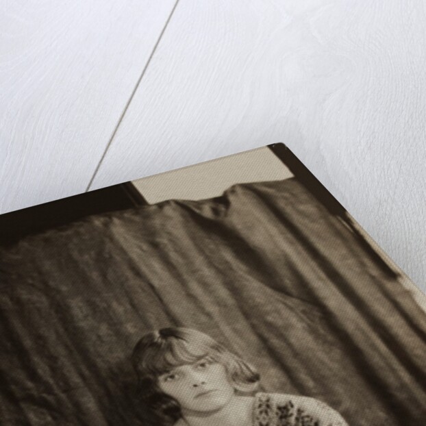 Daphne Du Maurier by Curtis Moffat