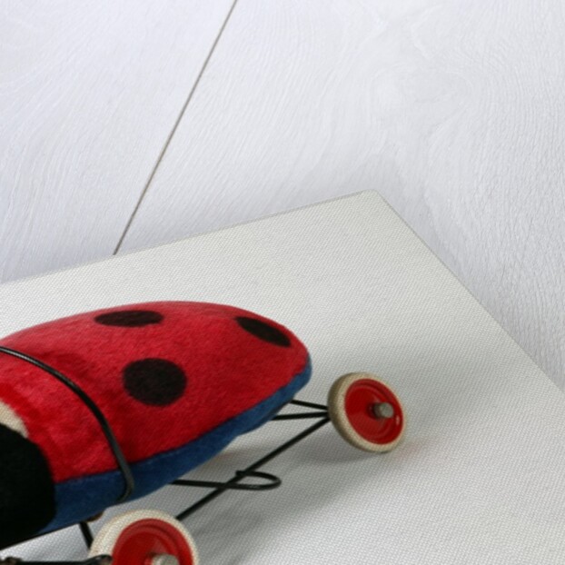 Pull along ladybird by Margarete Steiff