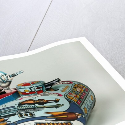 Clockwork space tank by Louis Marx & Co. Ltd