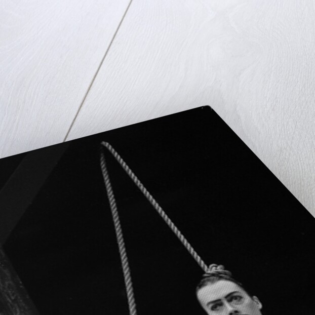 Tim Curry in Bertolt Brecht and Kurt Weill's The Threepenny Opera at the Olivier Theatre by Anonymous