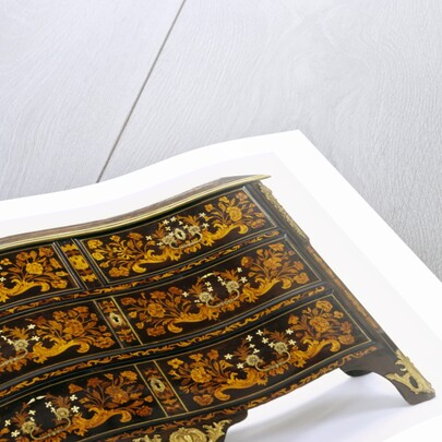 Commode by Unknown