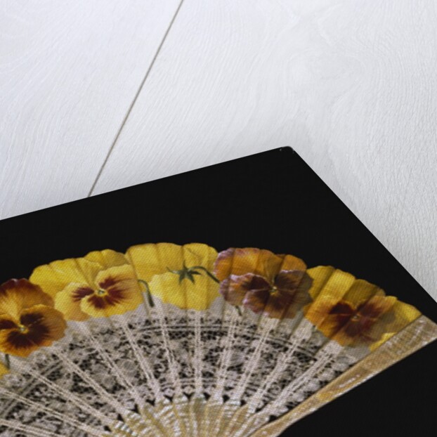 Fan with yellow pansies by Ronot-Tutin
