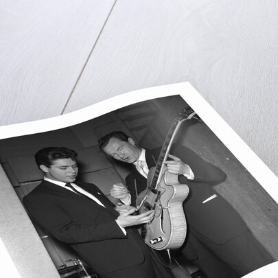 Bert Weedon with Cliff Richard by Harry Hammond