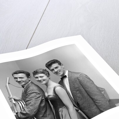 The Mudlarks by Harry Hammond