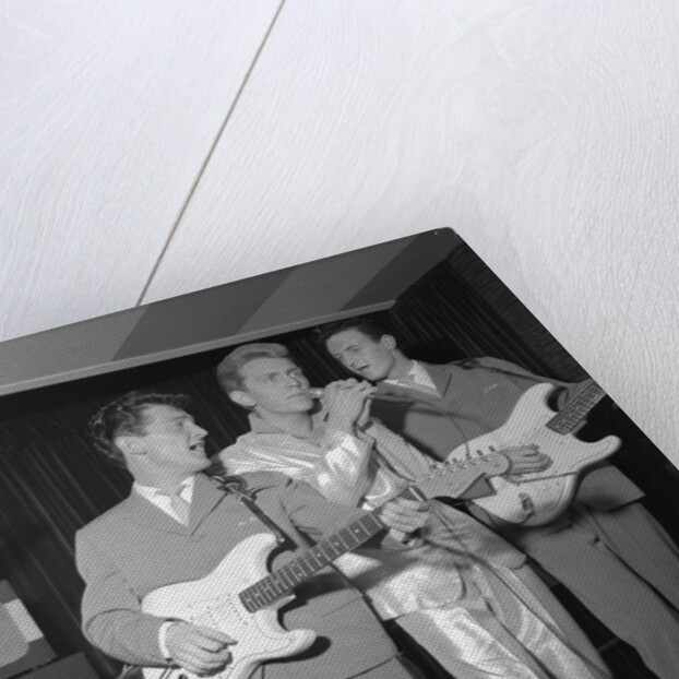 Shane Fenton, aka Alvin Stardust, with backing group The Fentones by Harry Hammond