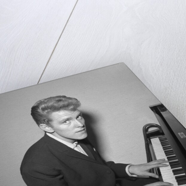 Shane Fenton, aka Alvin Stardust by Harry Hammond