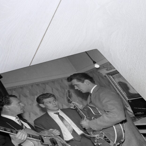 Duane Eddy with Keith Goodwin and Bert Weedon by Harry Hammond
