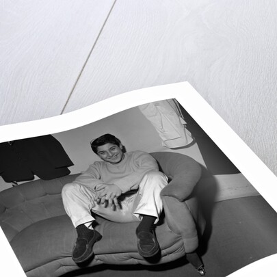 Paul Anka in dressing room by Harry Hammond