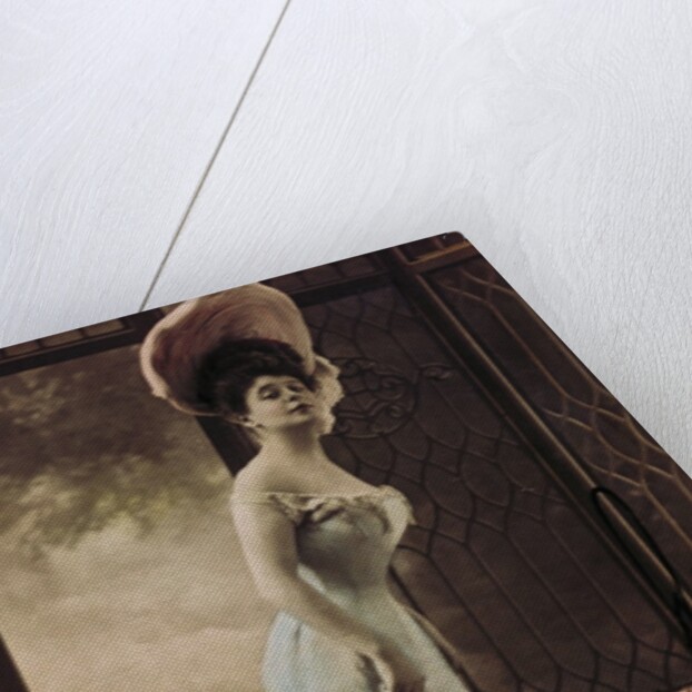Camille Clifford by Ellis and Walery