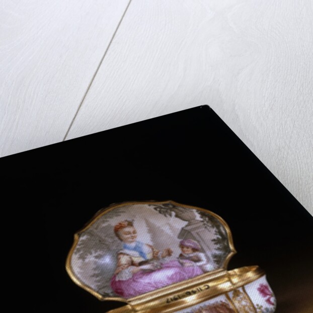 Snuff Box by Unknown
