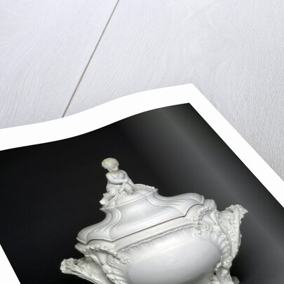 Tureen and Cover by Unknown