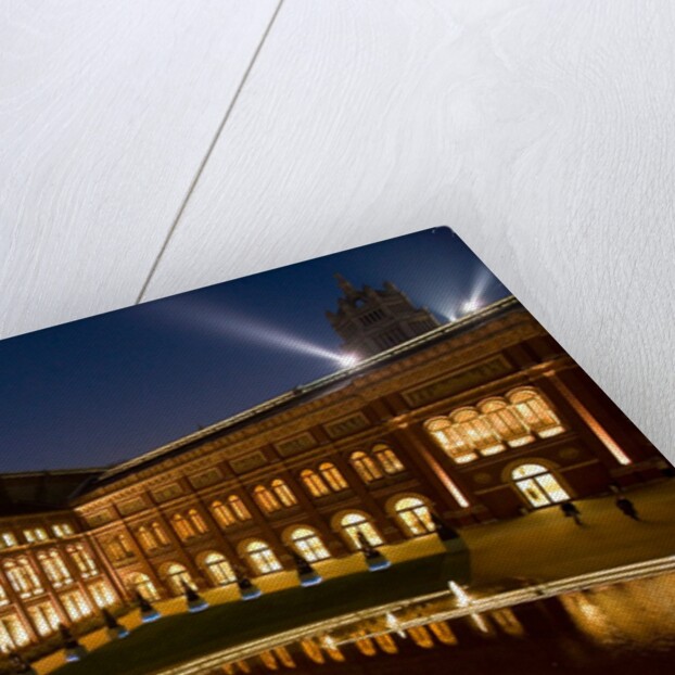 The John Madejski Garden, Victoria and Albert Museum by V&A Photography Stuido