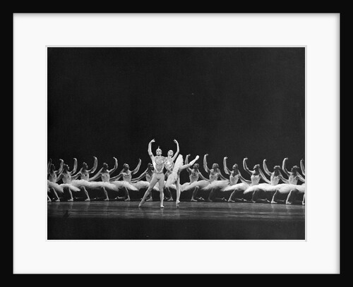 Rudolf Nureyev and Bryony Brind and the corps de ballet of the Royal Ballet in Ludwig Minkus's La BayadÚre at the Royal Opera House by Leslie E. Splatt