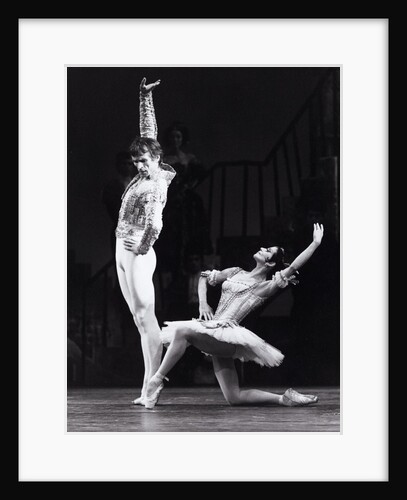 Rudolf Nureyev and Lucette Aldous in LÚon Minkus's Don Quixote at the Adelaide Theatre by Anthony Crickmay