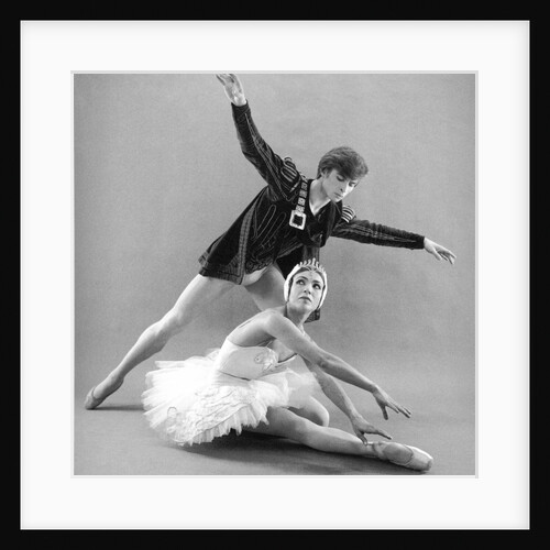 Rudolf Nureyev and Sonia Arova in Le Lac Des Cygnes by Anthony Crickmay