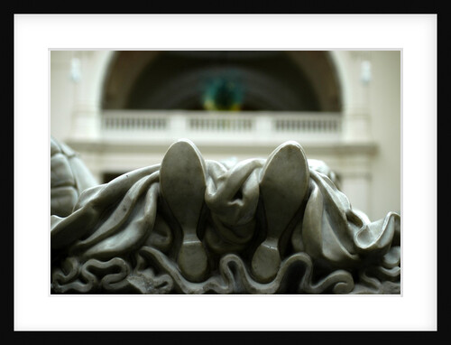 Tomb of Sir Moyle Finch and Lady Elizabeth Finch, Countess of Winchelsea, detail of Lady Elizabeth's feet by Stuart Cox
