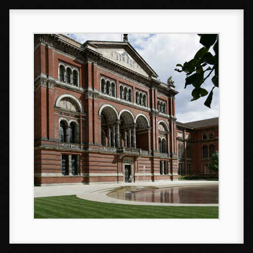 V&A Museum, John Madejski Garden by Anonymous