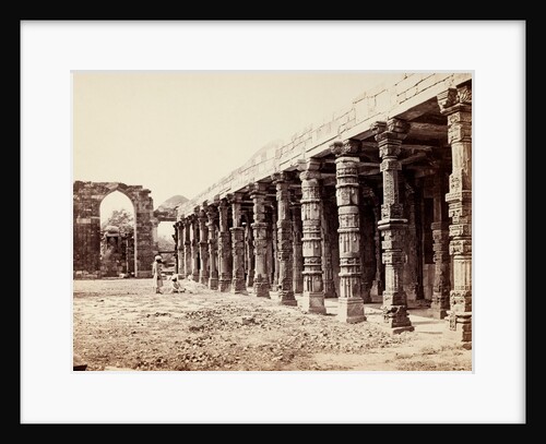 Colonnade of Hindoo Pillars at the Kutub by Samuel Bourne