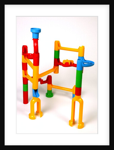 Gravity toy by Kiddicraft Ltd