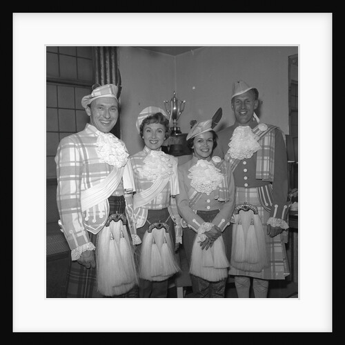 Teddy Johnson, Eve Boswell, Pearl Carr and Bruc by Harry Hammond