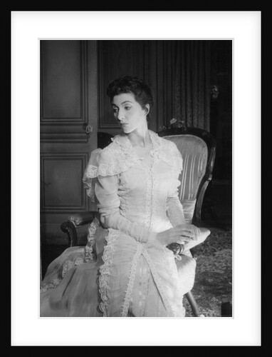 June Brown in Henrik Ibsen's Hedda Gabler at the Birmingham Repertory Theatre by Lisel Haas