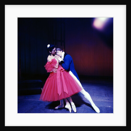 Rudolf Nureyev and Margot Fonteyn in Frederick Ashton's Marguerite and Armand by Anthony Crickmay