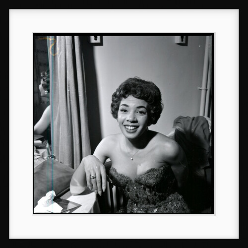 Shirley Bassey Backstage by Harry Hammond
