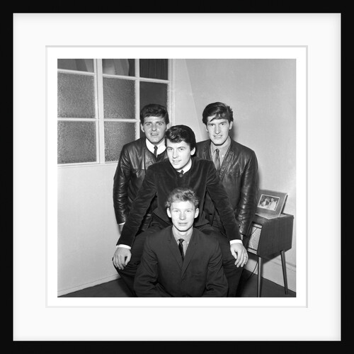 The Searchers by Harry Hammond