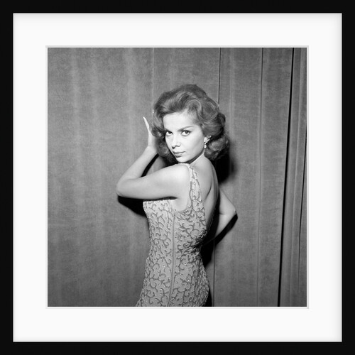 Abbe Laine at the Chelsea reherseal rooms by Harry Hammond