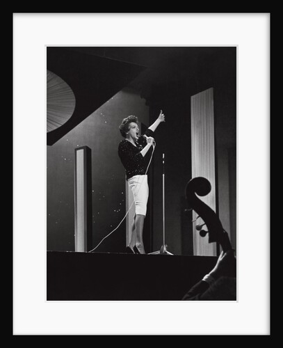 Judy Garland by Harry Hammond