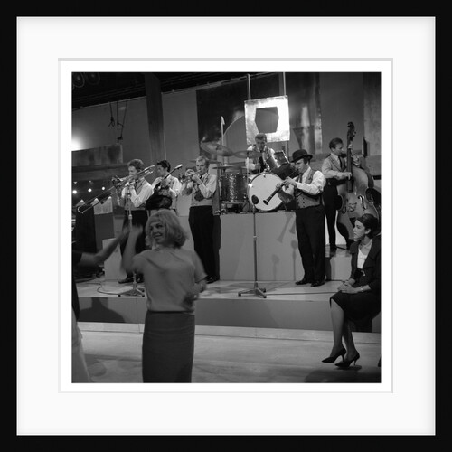 Acker Bilk and a band by Harry Hammond