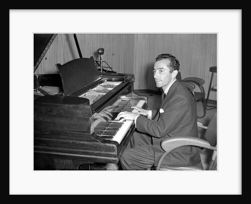 Al Martino at BBC Aeolian Hall by Harry Hammond