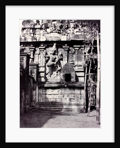 Sculpted figure on the entrance of the Great Pagoda by Captain Linnaeus Tripe