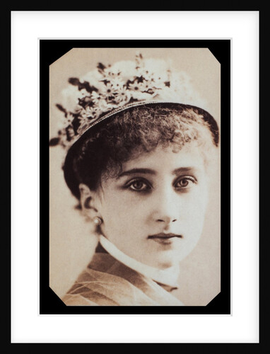Maude Branscombe wearing a hat by Unknown