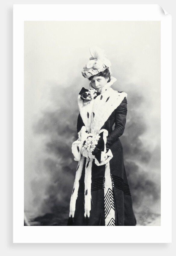 Lady De Bathe by Lafayette Portrait Studios