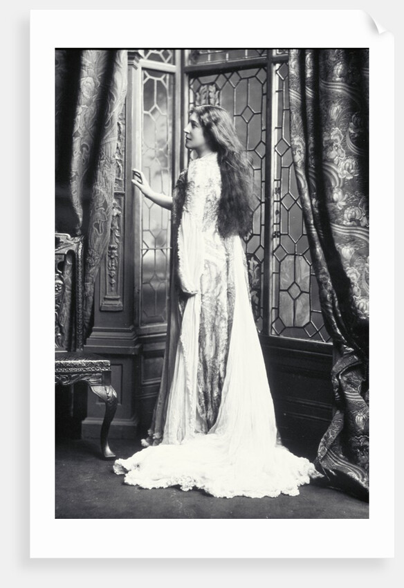 Lady De Bathe by Lafayette Portrait Studios