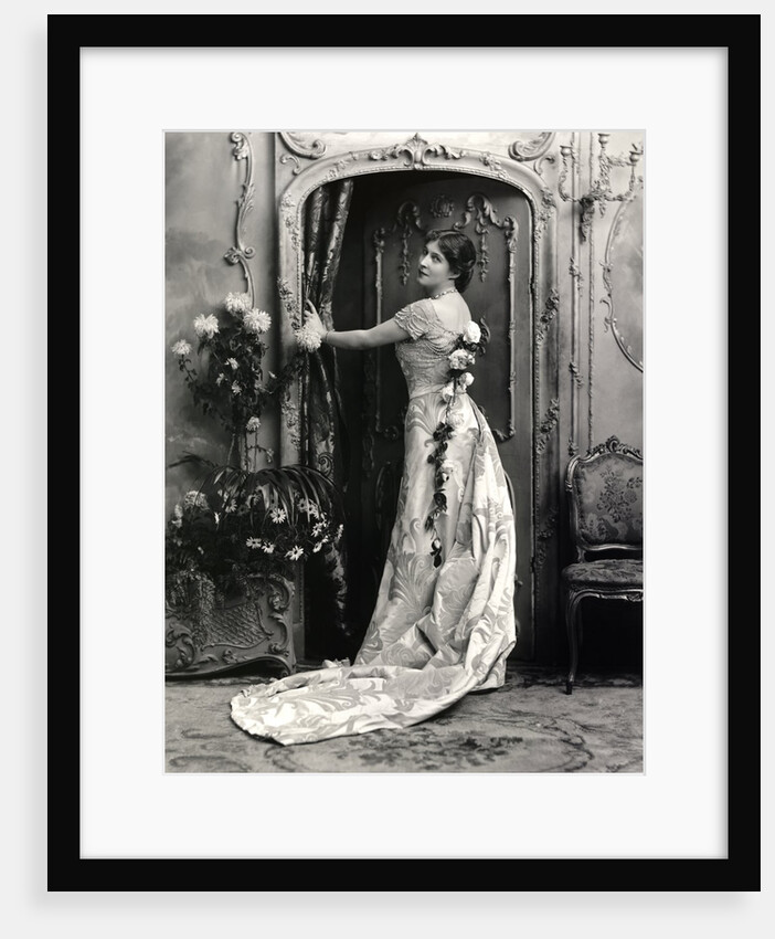 Lily Langtry by Lafayette Portrait Studios