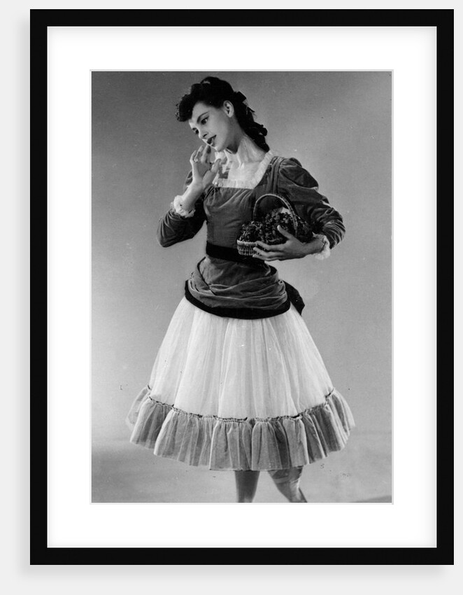 Pauline Clayden in Nocturne by Gordon Anthony