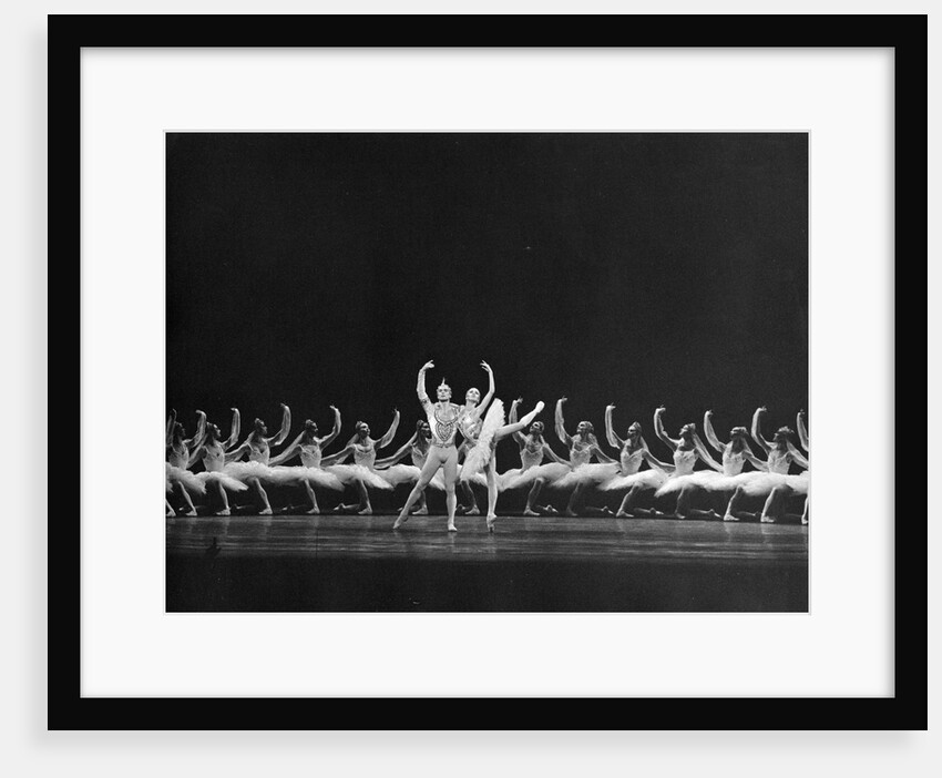 Rudolf Nureyev and Bryony Brind and the corps de ballet of the Royal Ballet in Ludwig Minkus's La BayadÚre at the Royal Opera House by Leslie E. Splatt