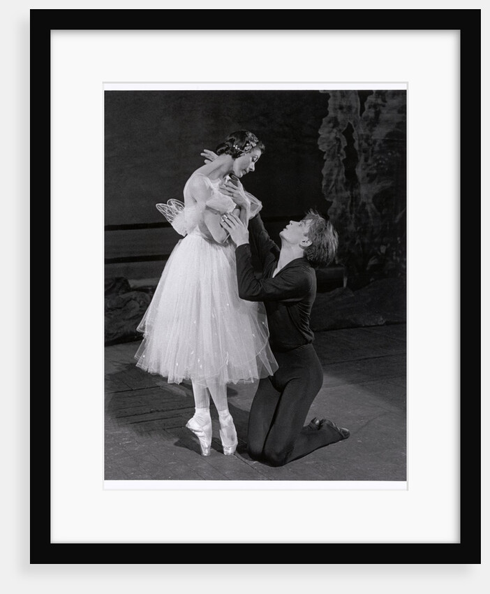 Rudolf Nureyev and Margot Fonteyn in Giselle by Houston Rogers