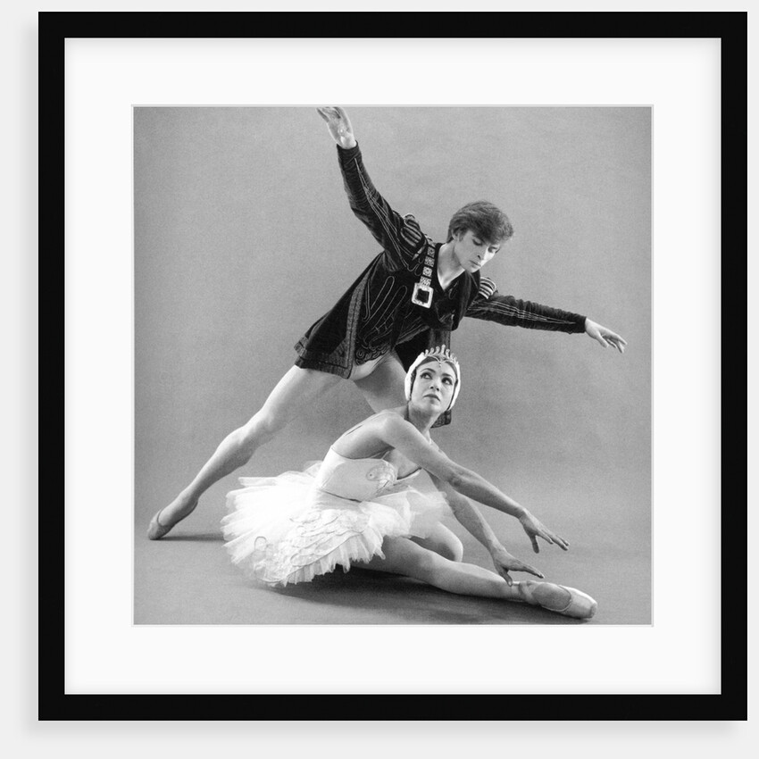 Rudolf Nureyev and Sonia Arova in Le Lac Des Cygnes by Anthony Crickmay
