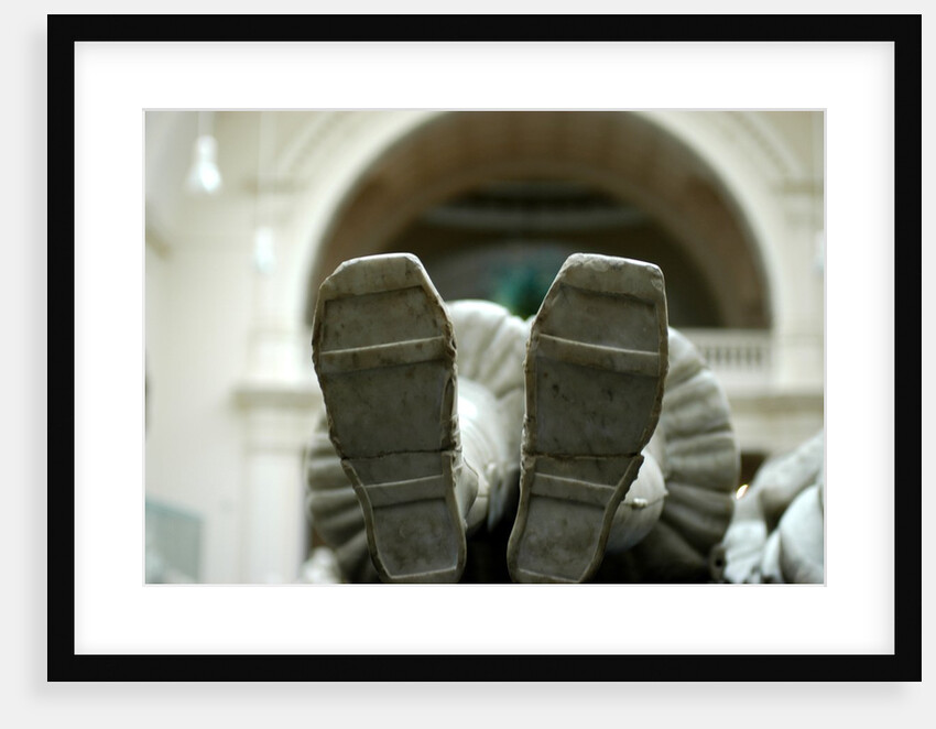 Tomb of Sir Moyle Finch and Lady Elizabeth Finch, Countess of Winchelsea, detail of Lady Elizabeth's feet by Stuart Cox