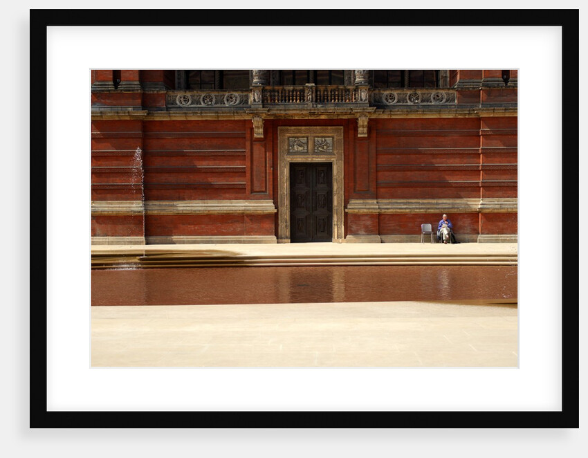 V&A Museum, John Madejski Garden, designed by Kim Wilkie by Stuart Cox