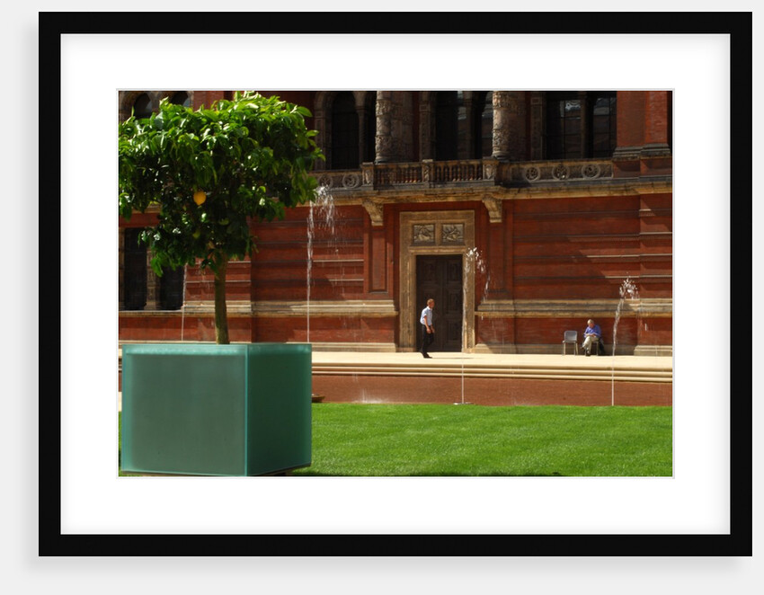 V&A Museum, John Madejski Garden, designed by Kim Wilkie by Stuart Cox