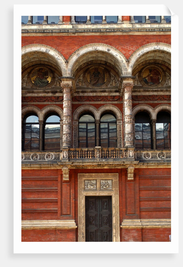 V&A Museum, John Madejski Garden, designed by Kim Wilkie by Stuart Cox