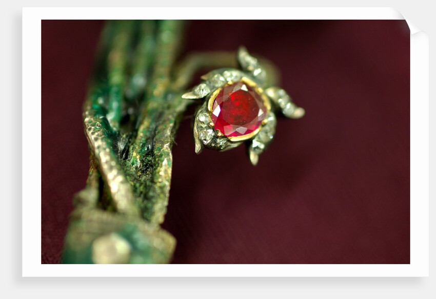 Spray ornament, detail by Stuart Cox