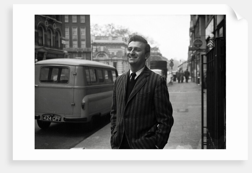 Alan Dean by Harry Hammond