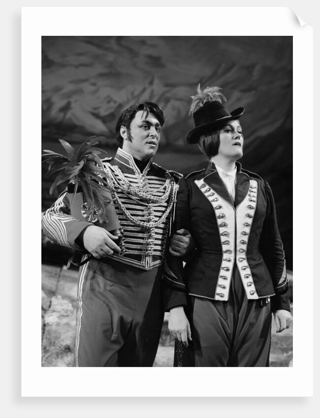 Joan Sutherland and Luciano Pavarotti in Donizetti's La Fille du Regiment at the Royal Opera House by Houston Rogers